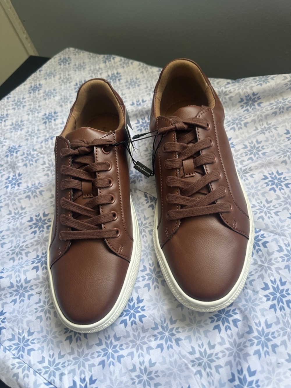 Banana Republic Brown Leather Low-Top Sneakers